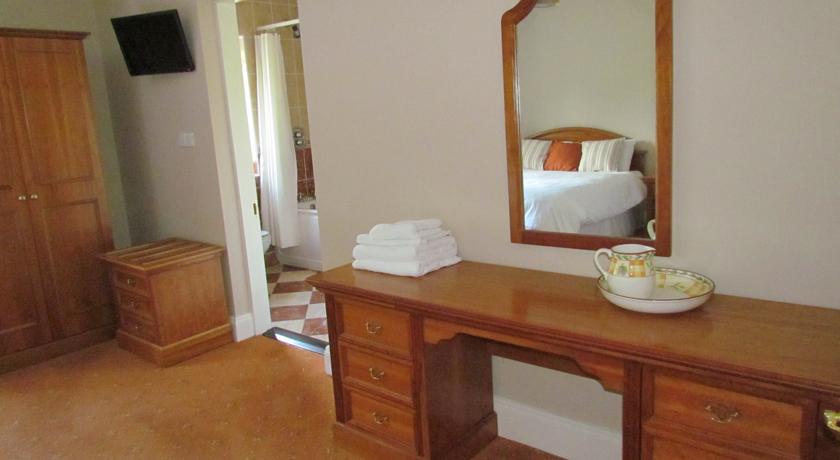 Gate Lodge B&Bポータムナ 部屋 写真